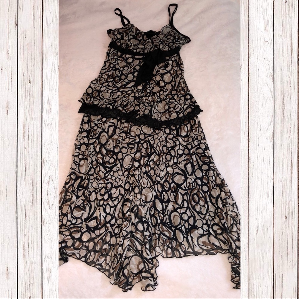 NWOT Iz Byer blouse/skirt set!